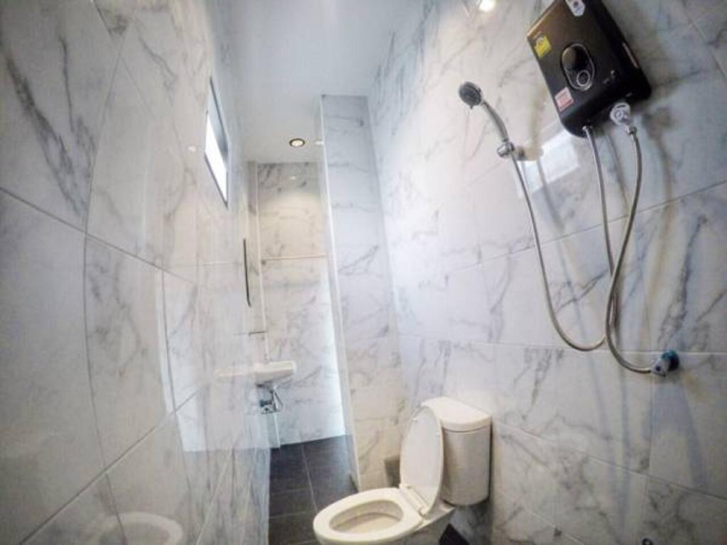 Baan Bunyat Hotel Chiang Mai Bagian luar foto
