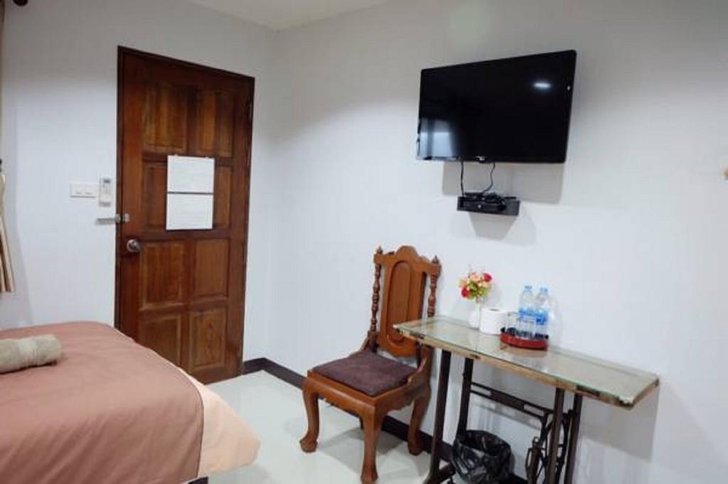 Baan Bunyat Hotel Chiang Mai Bagian luar foto